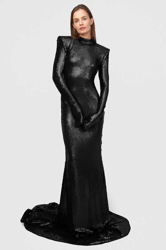 LONG DRESS WITH HOOD