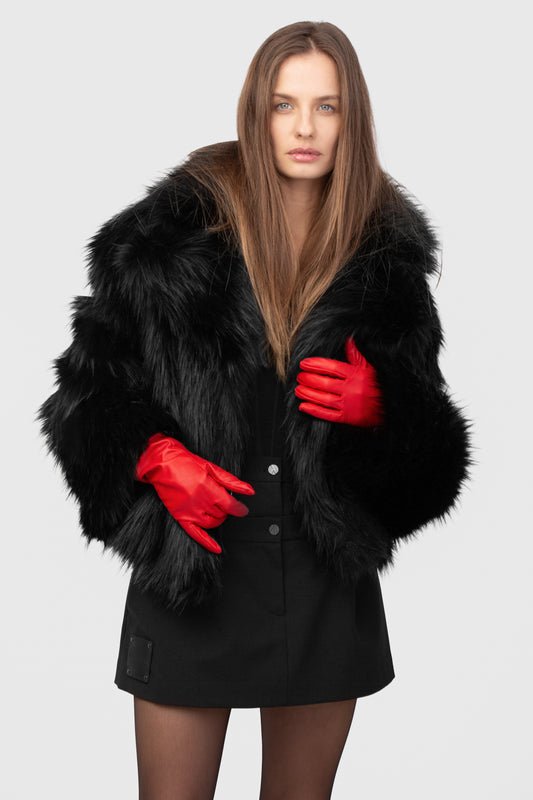 NATŪRALIOS ODOS ILGOS PIRŠTINĖS