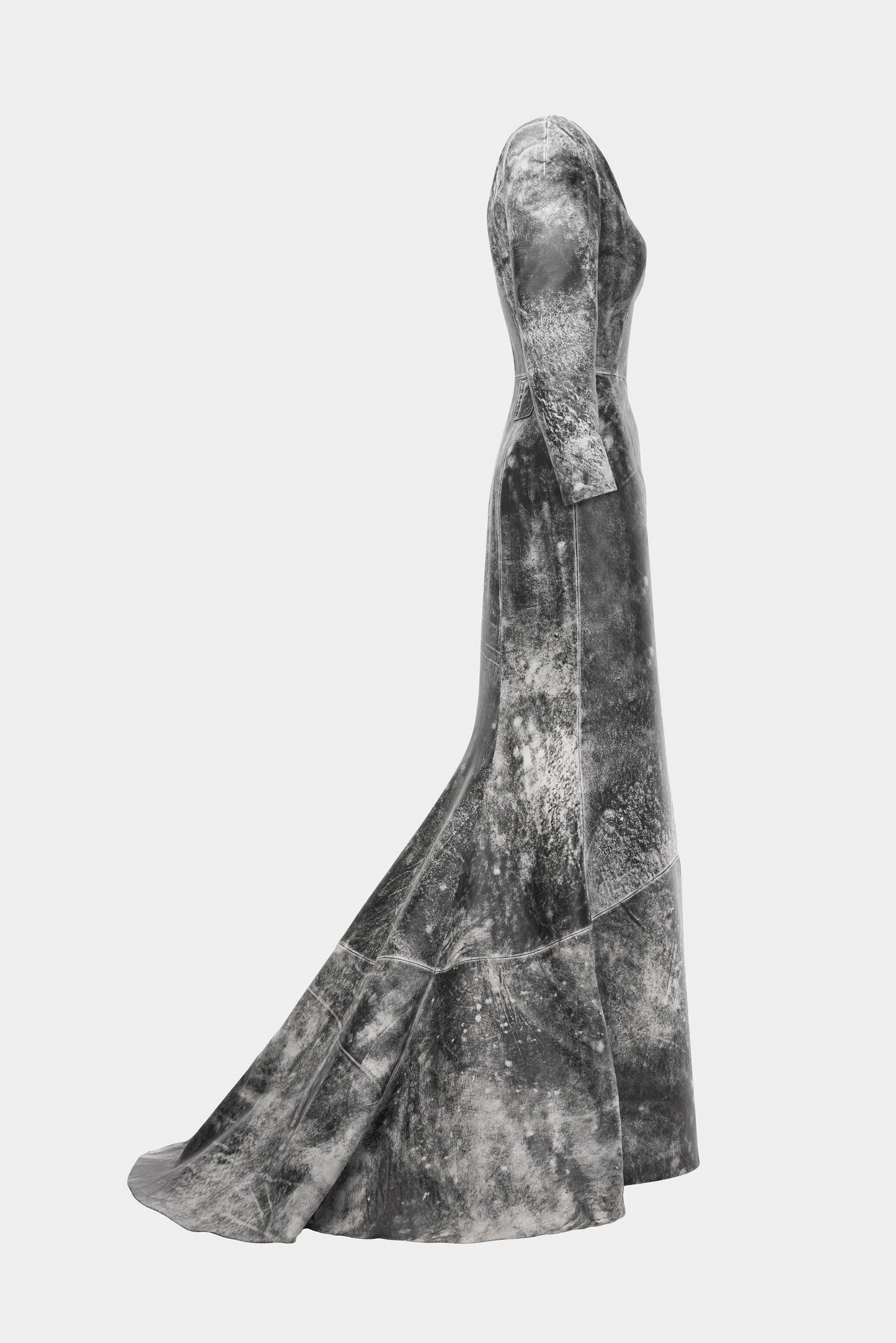 NATŪRALIOS GARINTOS ODOS ILGA SUKNELĖ – VELA