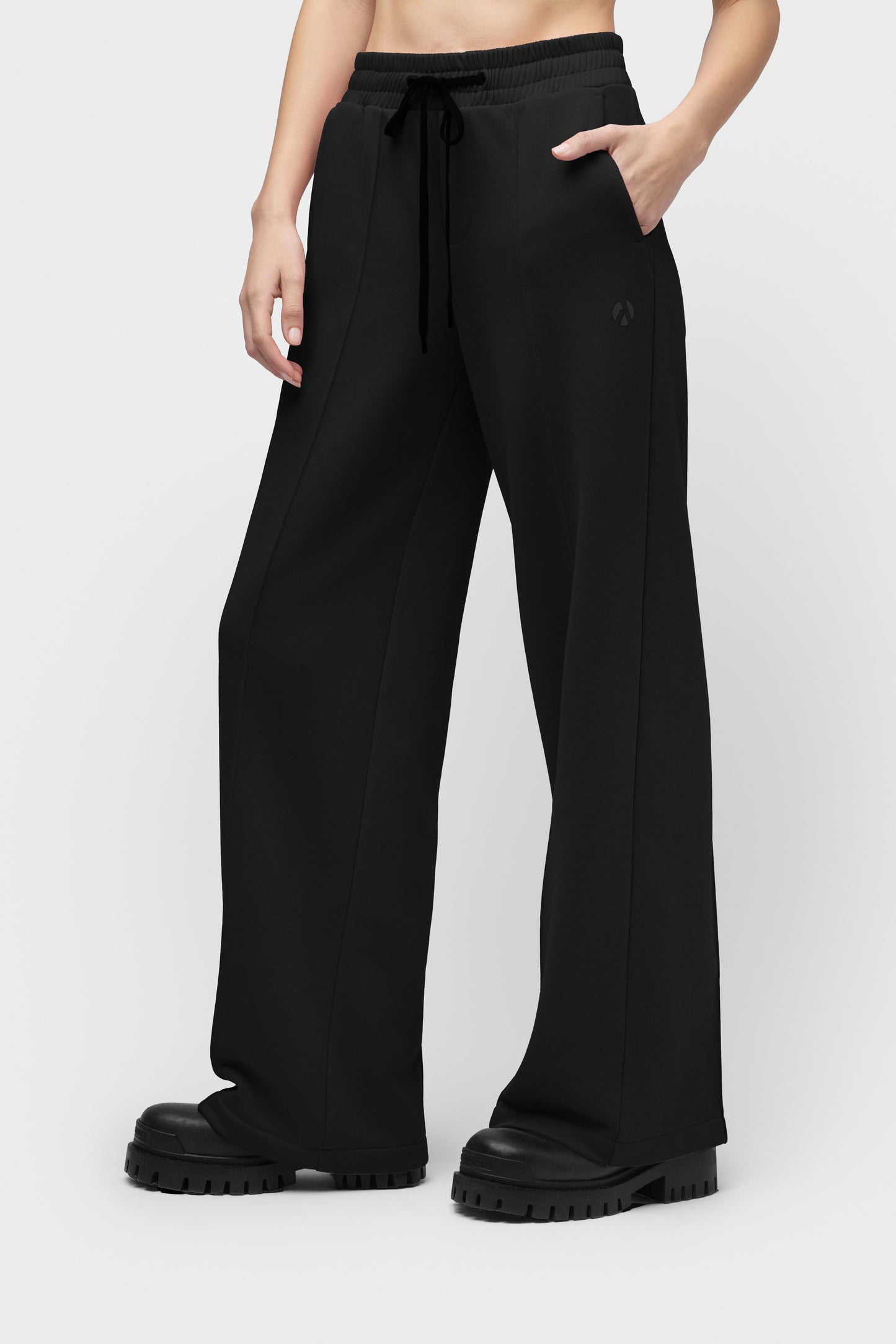 LAISVALAIKIO KOSTIUMAS